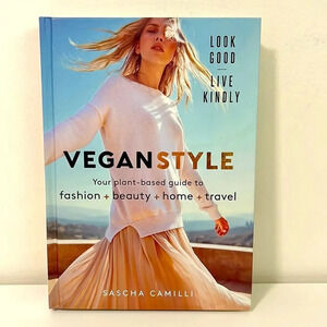 ⭐️3/$15 Vegan Style  book